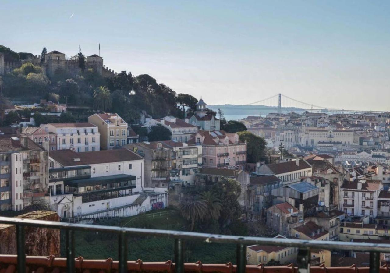 Portuguese Charm In Lisbon Apartment Екстериор снимка