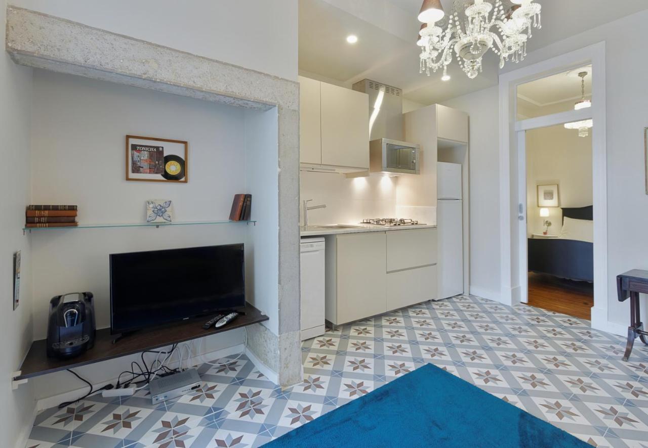 Portuguese Charm In Lisbon Apartment Екстериор снимка