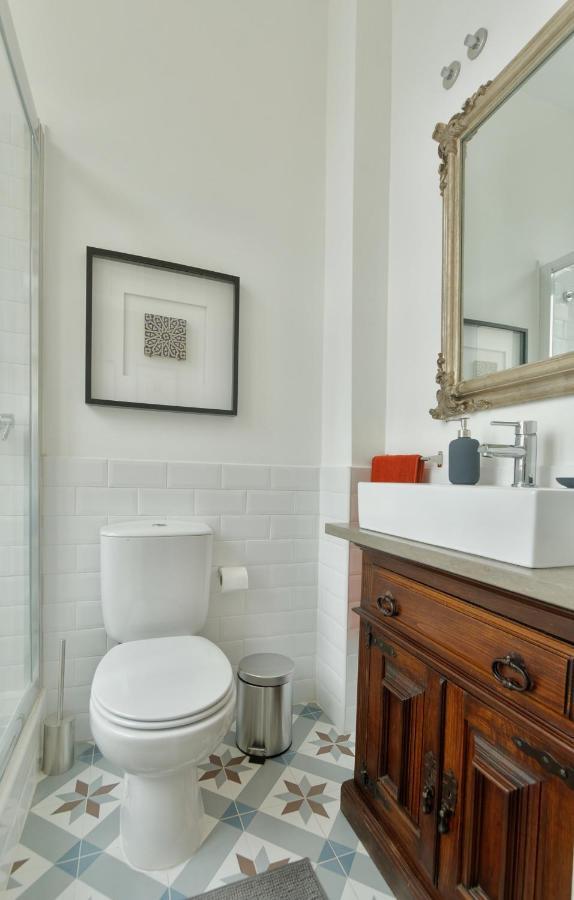 Portuguese Charm In Lisbon Apartment Екстериор снимка